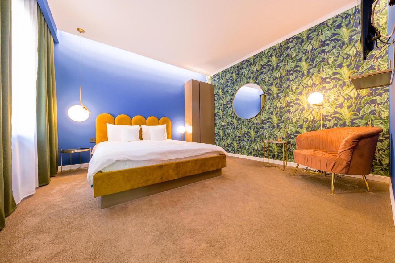 Designer Apartment In The City Center Cluj-Napoca Extérieur photo